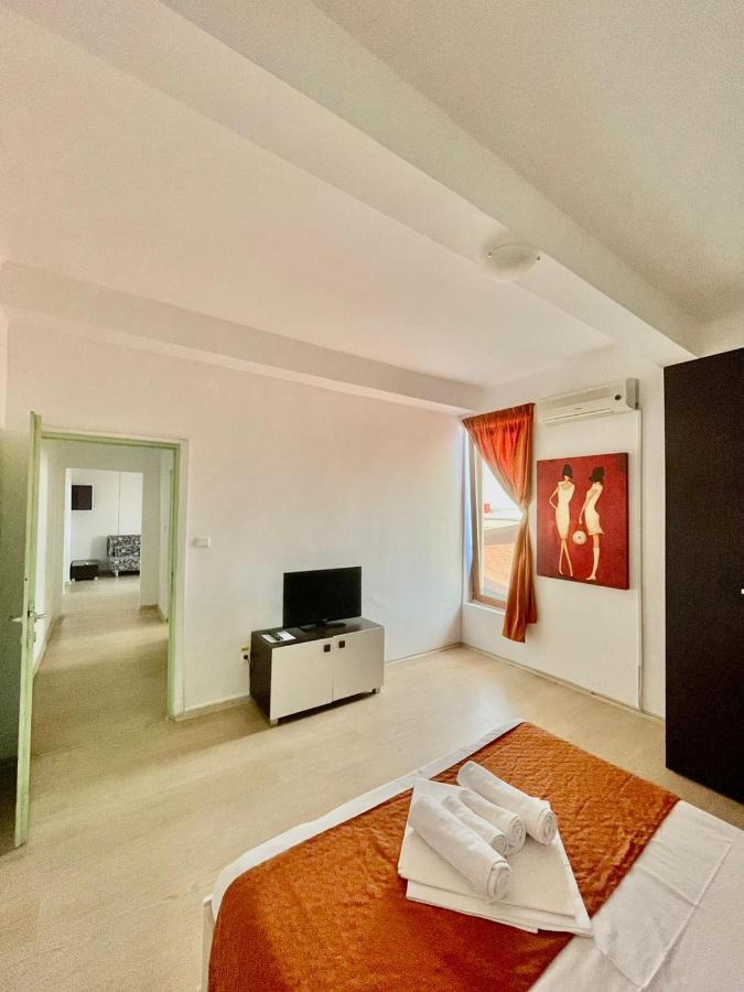 Hostel Cazino Nord Rooms Mamaia Eksteriør bilde