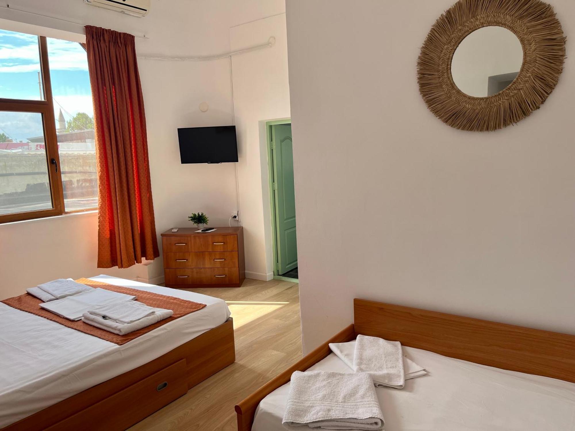Hostel Cazino Nord Rooms Mamaia Eksteriør bilde