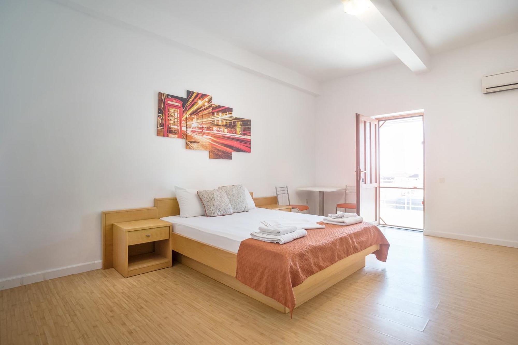 Hostel Cazino Nord Rooms Mamaia Eksteriør bilde
